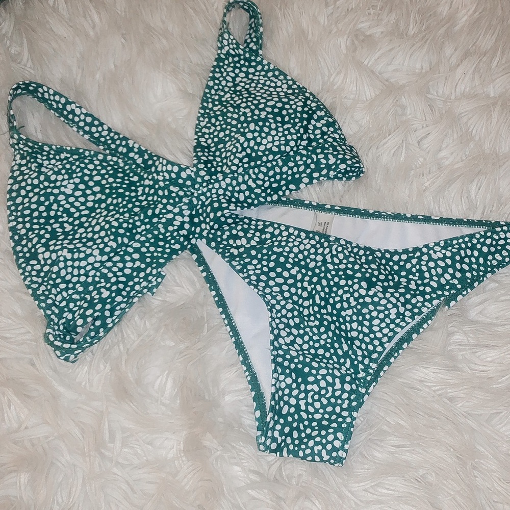 green bikini!!